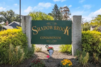 15 Shadowbrook Lane #28 1