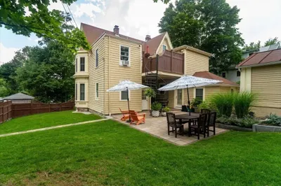 48 Walnut St #2