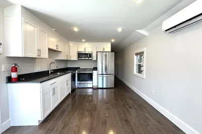 142 Main Street #3 1