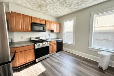 157 East Cottage St ##2 1