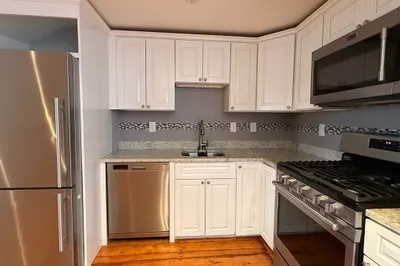 88 W Springfield Street #4