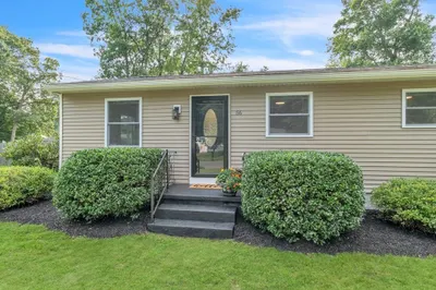 56 Louis Rd