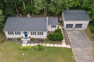 822 Hardwick Rd 1