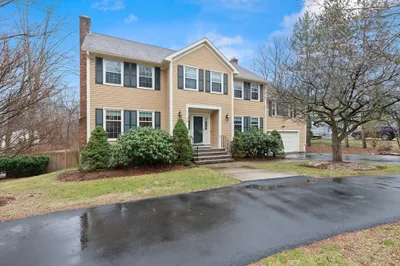 76 Dascomb Rd