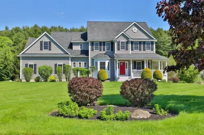 6 Strawberry Ln 1