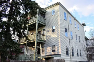 12 Germania St #1