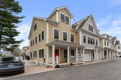 30 Park St #6