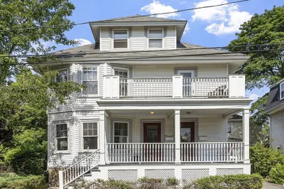 33-35 Baker Avenue #1