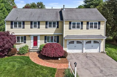 20 Lyons Dr 1