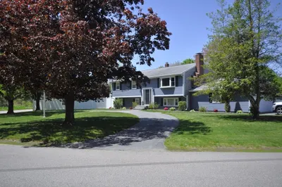 46 Bridle Rd 1