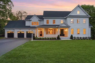 14 Thoreau Road 1