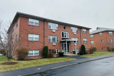 31 Warren Street #B2 1