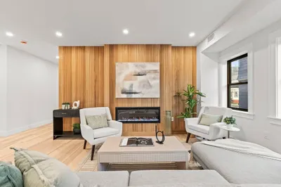 32 Bartlett Street #1