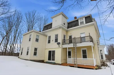 4 Pearl St #1 1