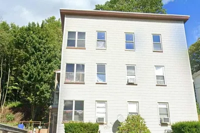 250 Pine St #3