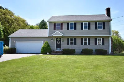 19 Marcia Bliss Way 1