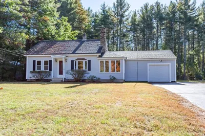 137 Lowell Rd