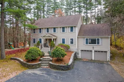 17 Foley Dr