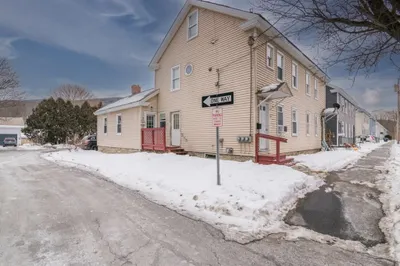 12 Arnold Street 1