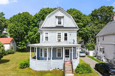 16 Holmfield Ave 1