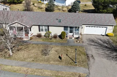 2802 Green Street 1