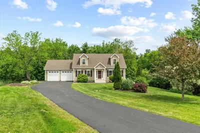 43 Julian Dr 1