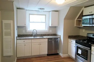 30-32 Oakwood Street #3