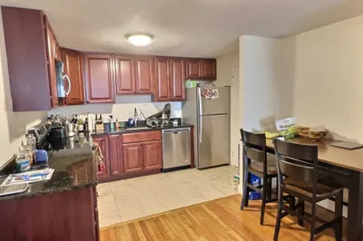 217 Kent St #22