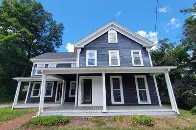 136 Commonwealth Rd #2 1