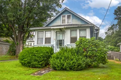 15 Oak St