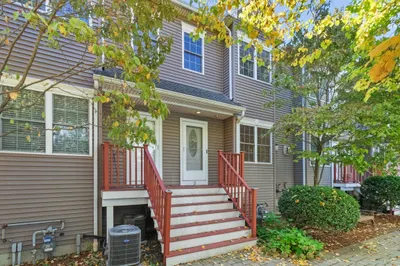25 Hastings Ave #3 1