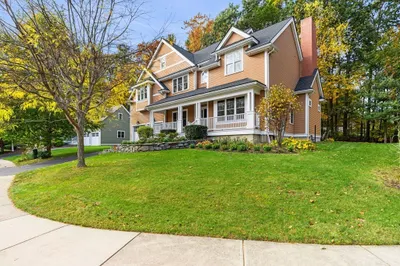 116 Peach Tree Ln 1