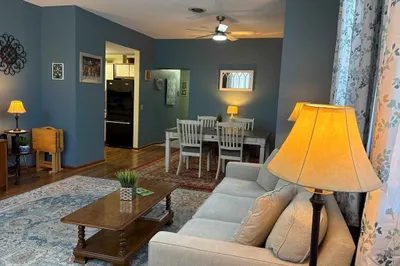 60 North St #15 1