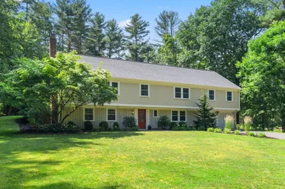 15 Saddle Ridge Rd