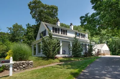774 Front Street 1