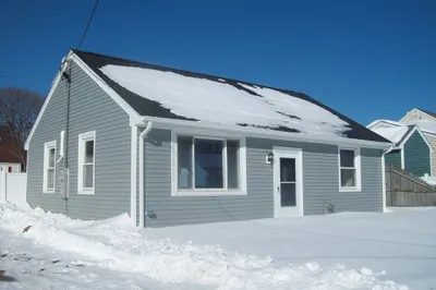 33 Hodges Avenue