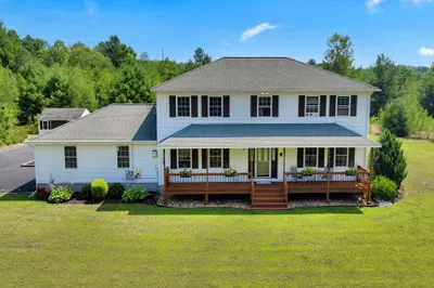 7 Kittredge Rd 1