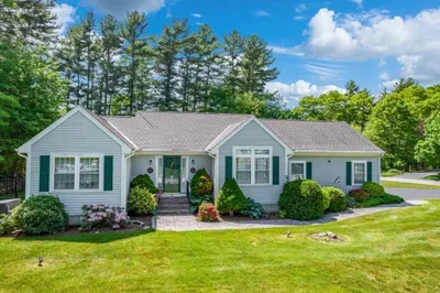 39 Waterfall Rd 1