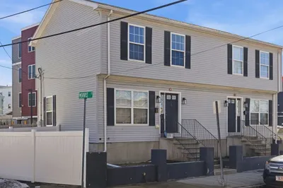 76-78 Linden St 1