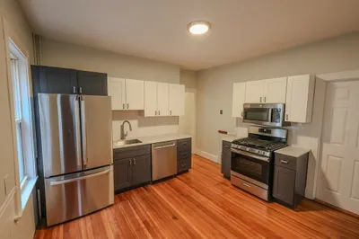 72 Ridgewood Street #2 1