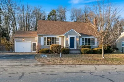 145 Warrenton Road 1