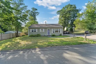 18 Evergreen Rd