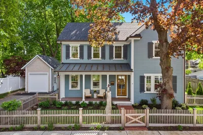 4 Reilly Avenue