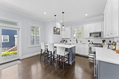 23 Chickatawbut St #1