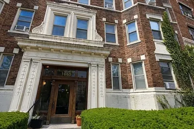 1665 Commonwealth Ave #16