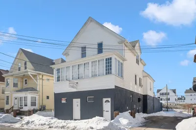 199 Bonney St