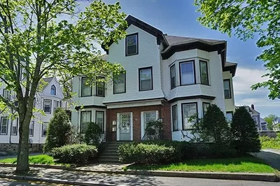 141 Brown St #1 1