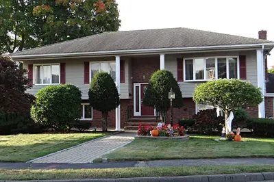 19 Kennedy Drive 1