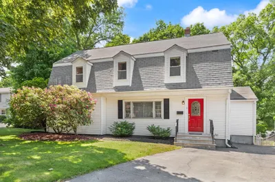 3 Carmen Avenue 1