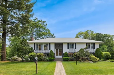 6 Pine Tree Drive 1